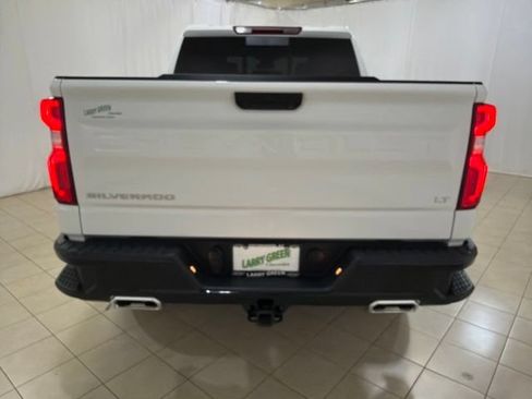 Used 2025 Chevrolet Silverado 1500 LT Trail Boss w/ Convenience Package II AWD/4WD image 5