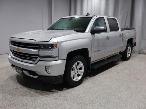 Used 2018 Chevrolet Silverado 1500 LTZ Z71 w/ LTZ Plus Package image 8