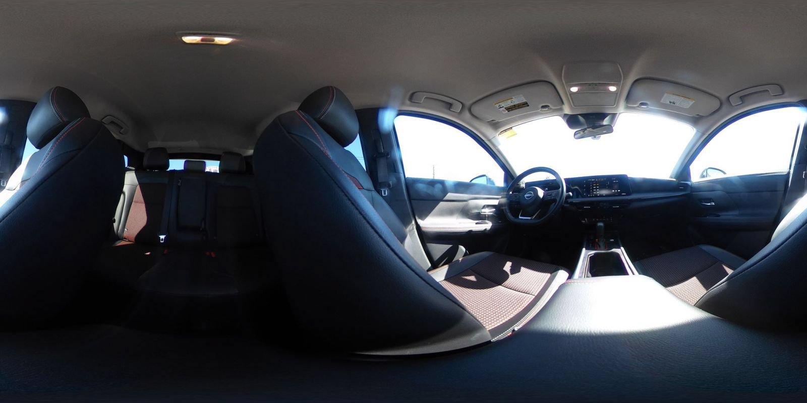 Used 2026 Nissan Kicks SR AWD/4WD image 42