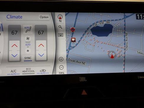 Used 2021 Toyota Venza XLE w/ Softex Package image 26