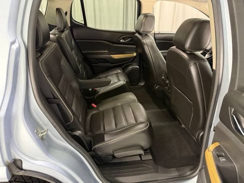 Used 2017 GMC Acadia Denali w/ Technology Package AWD/4WD image 8