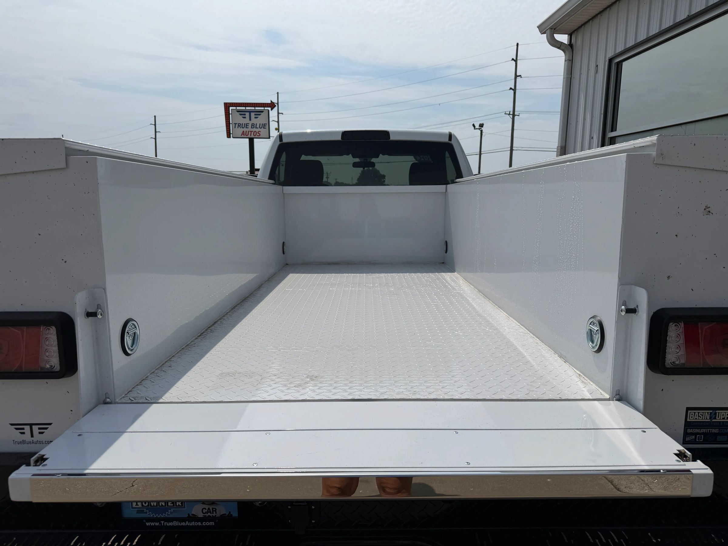 Used 2024 RAM 3500 Tradesman AWD/4WD image 17