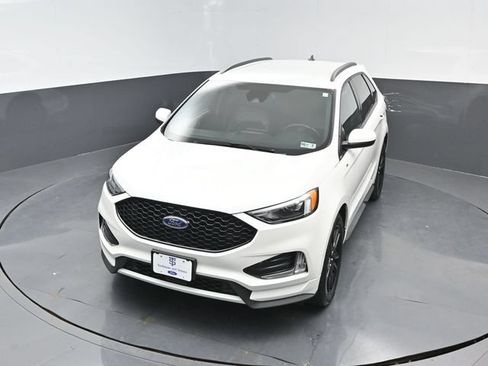 Certified 2024 Ford Edge ST-Line AWD/4WD image 18
