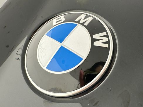 Used 2024 BMW 540i xDrive 540i xDrive Premium M Sport w/ Premium Package image 34