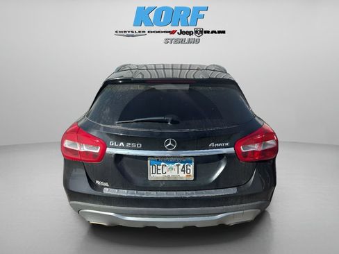 Used 2019 Mercedes-Benz GLA 250 4MATIC image 8