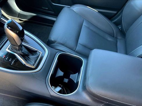 Used 2020 Subaru Outback Limited w/ Popular Package #2 image 16