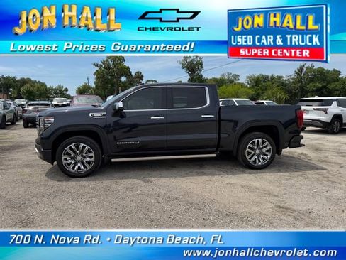 Used 2025 GMC Sierra 1500 Denali AWD/4WD image 4