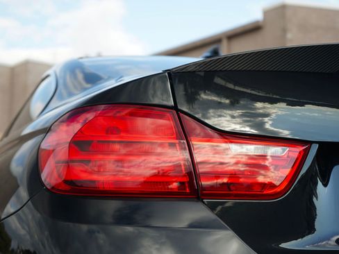 Used 2016 BMW M4 Coupe w/ Competition Package image 39