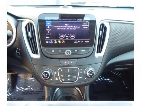 Used 2023 Chevrolet Malibu LT image 12