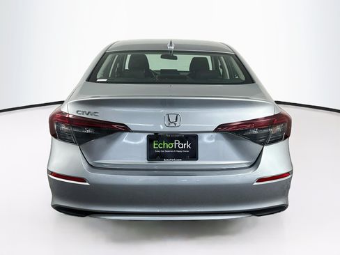 Used 2025 Honda Civic LX image 7