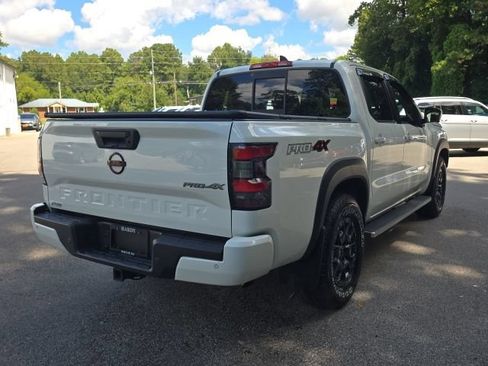 Used 2022 Nissan Frontier PRO-4X w/ Pro-4X Premium Package AWD/4WD image 6