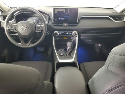 Used 2025 Toyota RAV4 XLE image 14