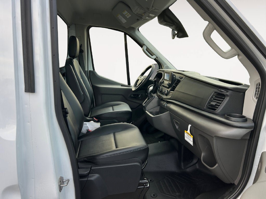 Used 2025 Ford Transit 350 w/ Exterior Upgrade Package RWD image 7