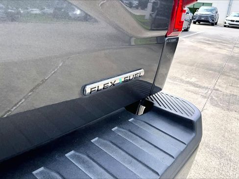 Used 2015 Ford F150 Lariat w/ Equipment Group 502A Luxury image 10