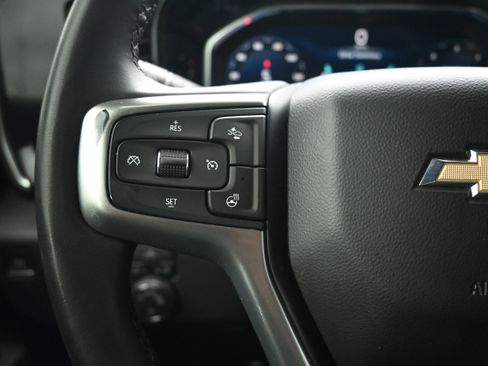 Used 2024 Chevrolet Silverado 1500 LT w/ Z71 Off-Road Package AWD/4WD image 18