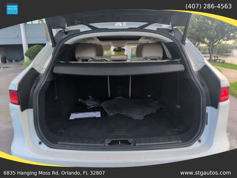 Used 2017 Jaguar F-PACE Prestige AWD/4WD image 38