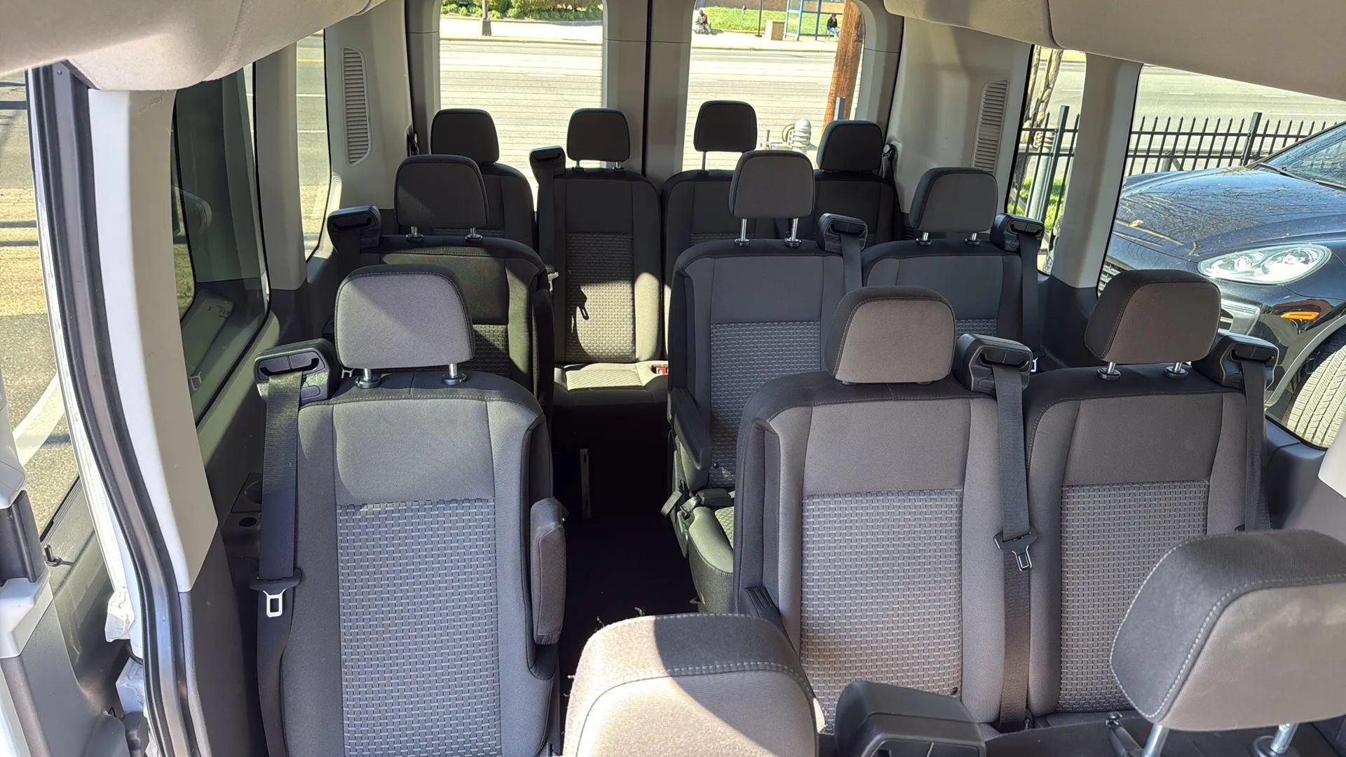 Used 2025 Ford Transit 350 XLT RWD image 11