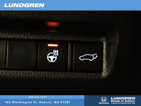 Used 2019 Toyota RAV4 XLE w/ Convenience Package AWD/4WD image 30