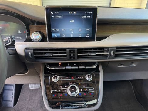 Used 2021 Lincoln Corsair Reserve w/ Elements Package AWD/4WD image 14