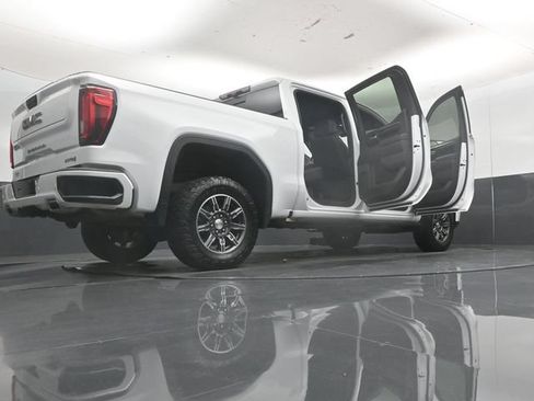 Used 2024 GMC Sierra 1500 AT4 w/ Technology Package AWD/4WD image 59