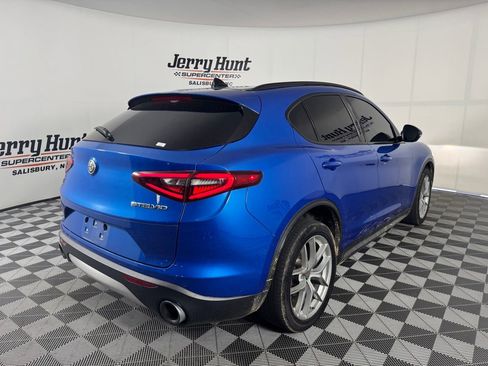 Used 2019 Alfa Romeo Stelvio Ti Sport w/ Quick Order Package 22S Sport AWD/4WD image 7