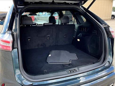 Used 2024 Ford Edge ST image 19