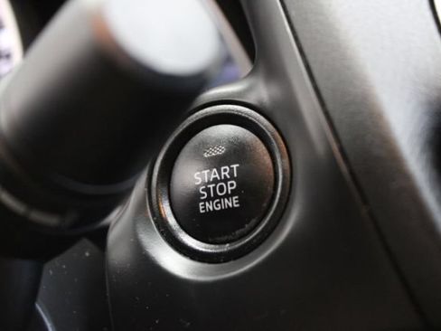 Used 2015 MAZDA MAZDA3 i Sport FWD image 14