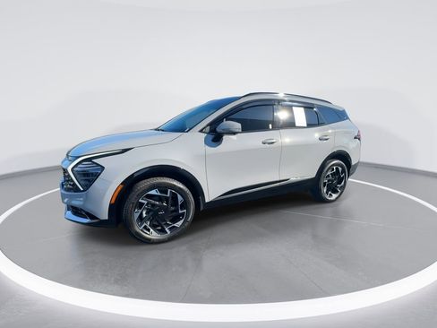 Used 2025 Kia Sportage SX AWD/4WD image 4