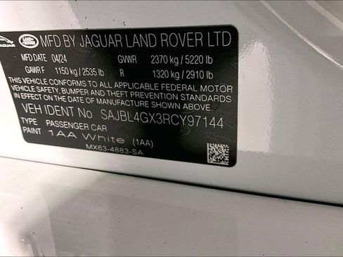 New 2024 Jaguar XF R-Dynamic SE image 11