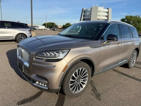 Used 2021 Lincoln Aviator Reserve w/ Equipment Group 201A AWD/4WD image 6