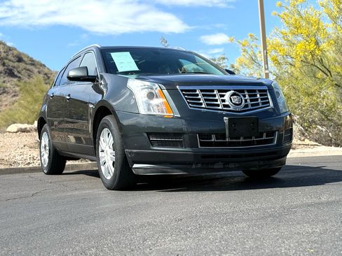 Used 2016 Cadillac SRX Luxury image 9