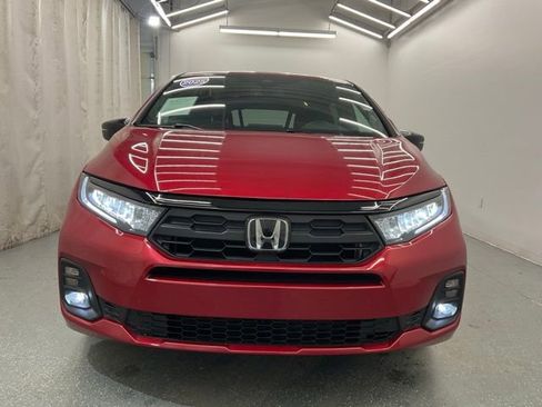 Used 2025 Honda Odyssey Sport-L image 3