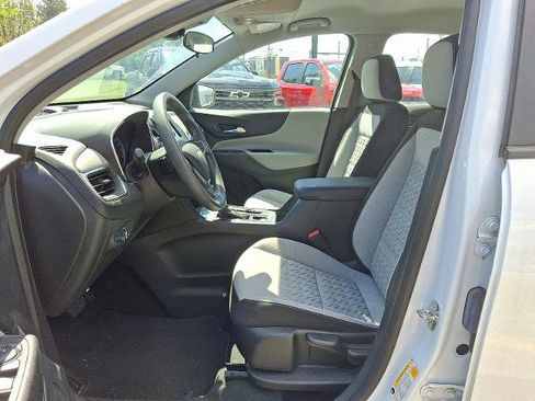 Certified 2022 Chevrolet Equinox LS image 14