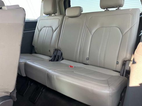 Used 2019 Ford Expedition Max Limited w/ Driver Assistance Package RWD image 24