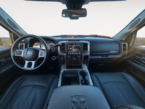 Used 2018 RAM 2500 Laramie w/ Convenience Group image 13