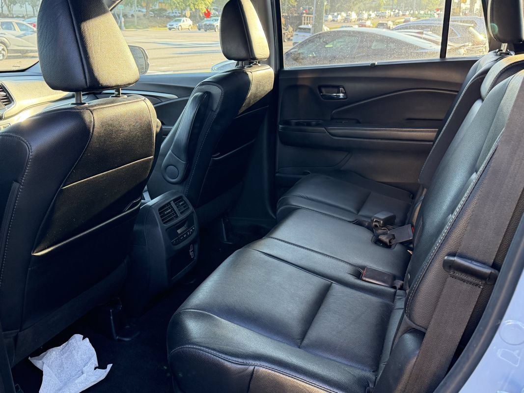 Used 2022 Honda Pilot Special Edition image 9