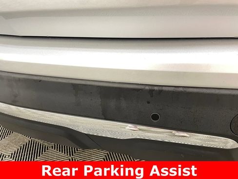 Certified 2022 Chevrolet Equinox LT image 11