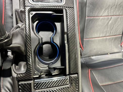 Used 2010 Ford Mustang Premium RWD image 18