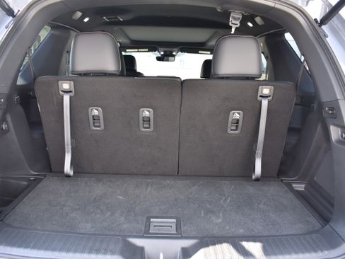 Certified 2025 Honda Pilot Black Edition image 38