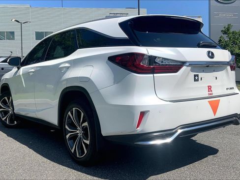 Used 2022 Lexus RX 350L Premium w/ Premium Package AWD/4WD image 3