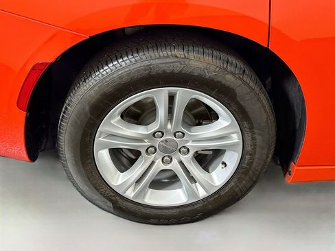 Used 2021 Dodge Charger SXT image 33