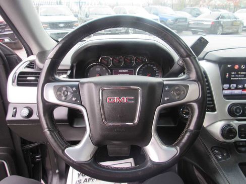 Used 2016 GMC Yukon SLT w/ Open Road Package image 12