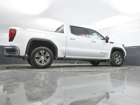 Used 2023 GMC Sierra 1500 SLE AWD/4WD image 39