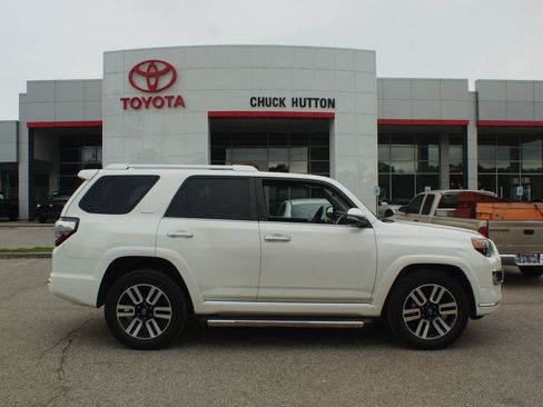 Used 2016 Toyota 4Runner Limited AWD/4WD image 1