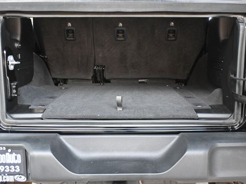 Used 2022 Jeep Wrangler Unlimited Willys image 17