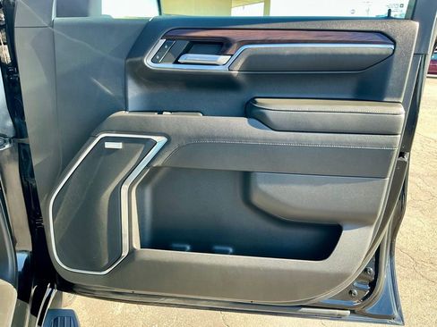 Used 2022 GMC Sierra 1500 SLT image 23