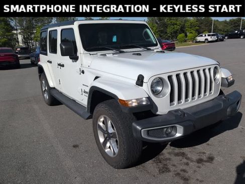 Used 2021 Jeep Wrangler Unlimited Sahara AWD/4WD image 3