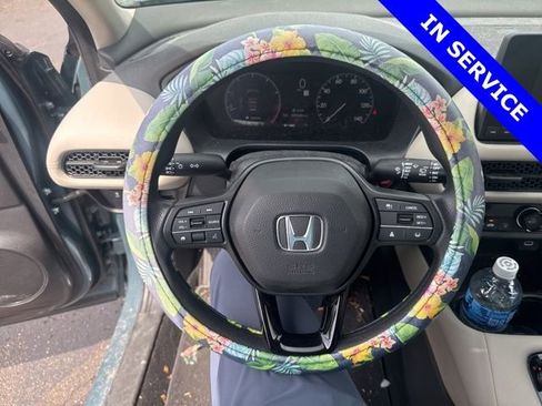 Used 2023 Honda HR-V LX image 5