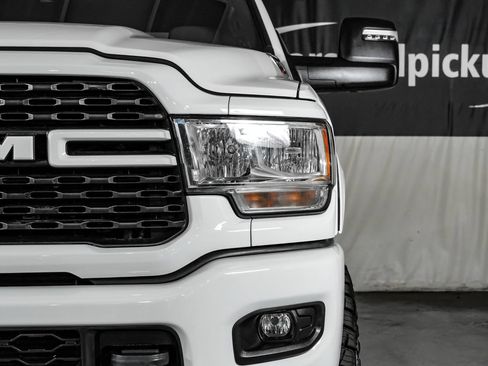 Used 2024 RAM 3500 Big Horn AWD/4WD image 40