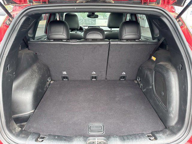 Used 2023 Jeep Compass Limited w/ Sun and Sound Group AWD/4WD image 9